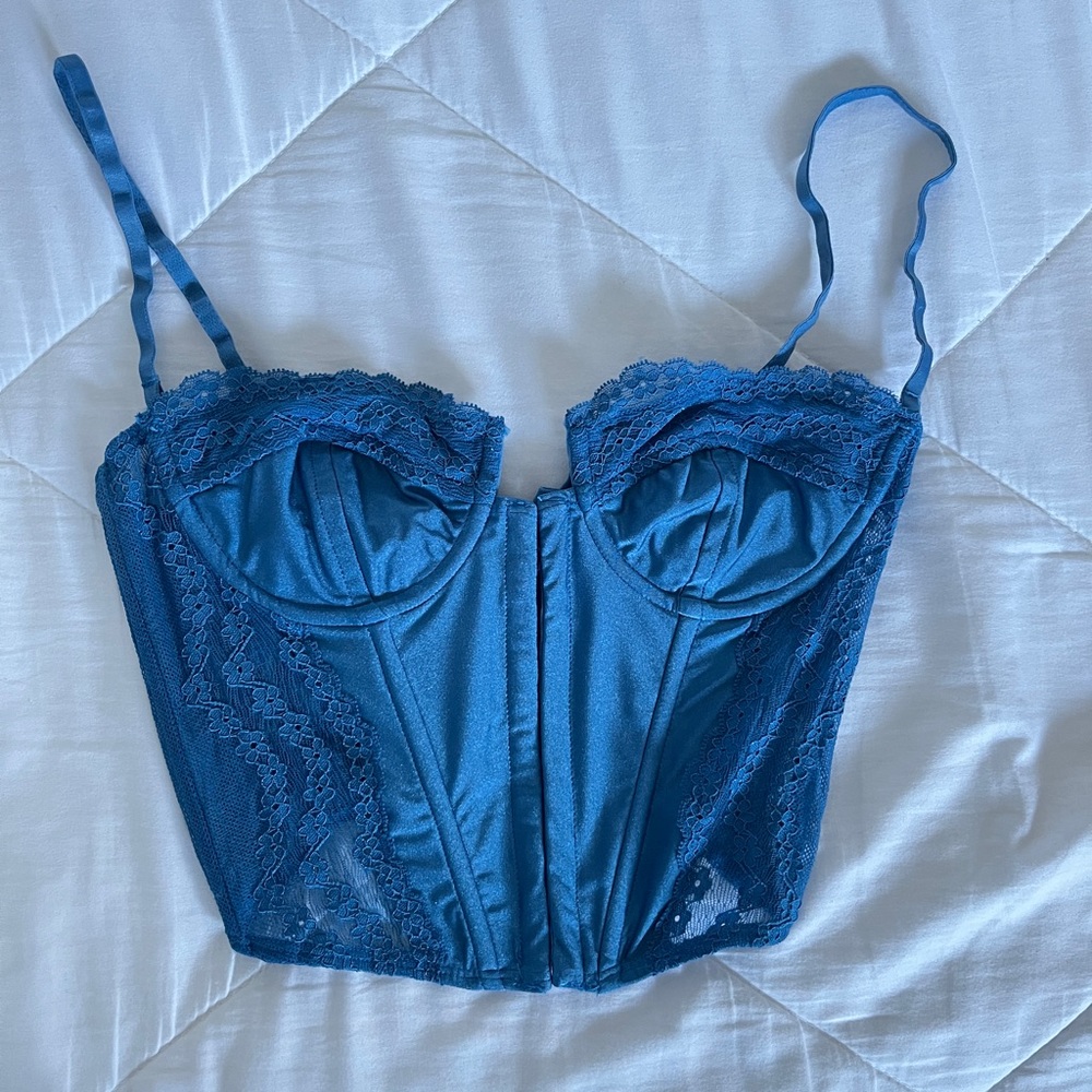 Edikted Corset Top